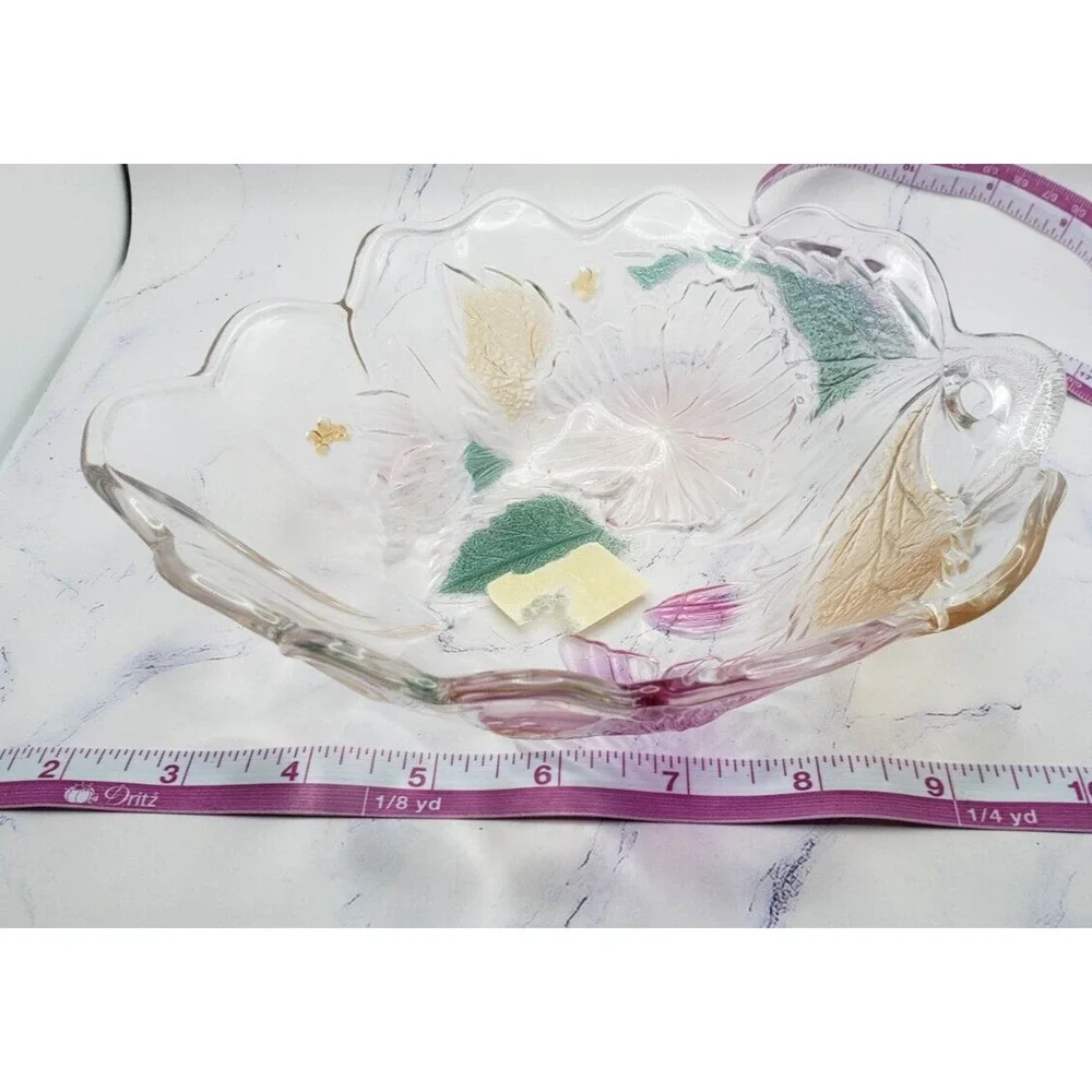 Mikasa Studio Nova Crystal Embossed Floral Pattern 8 Inch Serving Bowl